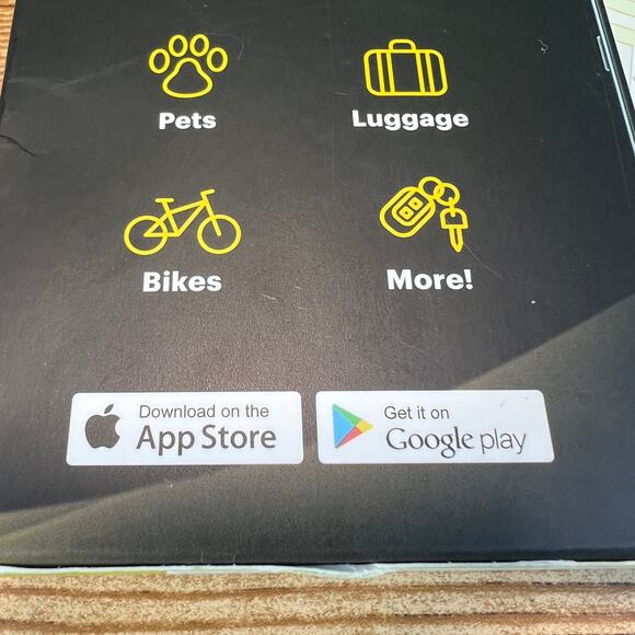NIB Sprint Tracker Safe & Found GPS Tracker Apple Android Kids Bike Pets Luggage - Picture 3 of 8
